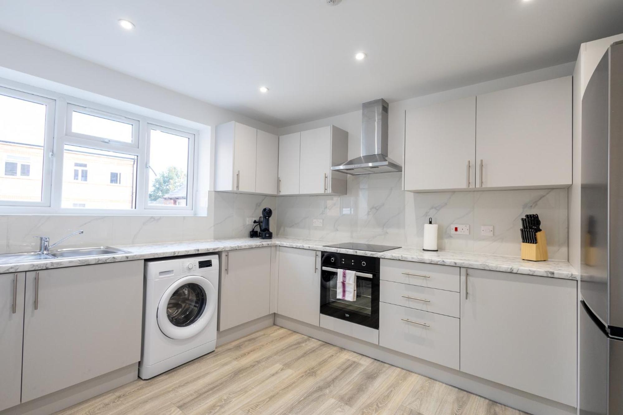 Stylist 2Bd Flat Watford Central Exterior foto