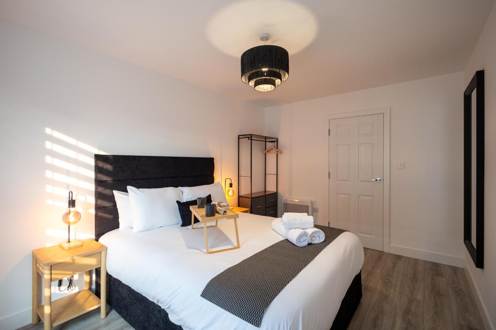 Stylist 2Bd Flat Watford Central Exterior foto